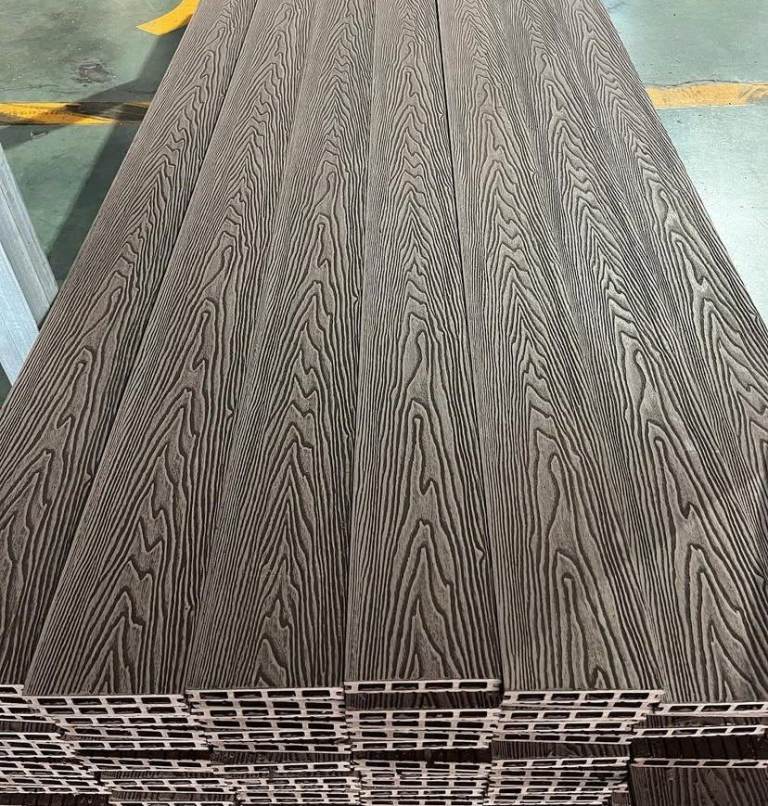 Composite Decking – 10 Year Warranty | Delivered