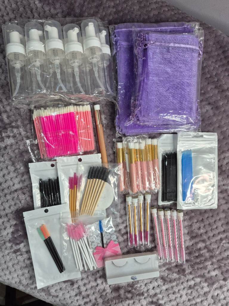 Eyelash Extension Accessories 