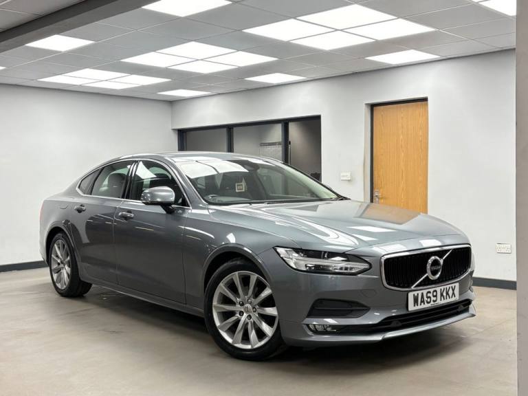 2019 69 VOLVO S90 2.0 T4 MOMENTUM PLUS SALOON 4DR PETROL AUTO EURO 6 (S/S) (190 