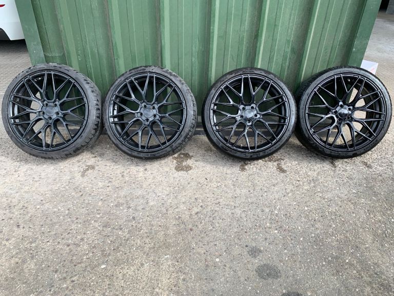 Bola b17 19” alloy wheels 