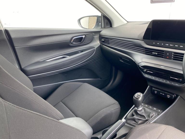 2024 Hyundai BAYON 1.0 T-GDi Premium Euro 6 (s/s) 5dr HATCHBACK Petrol Manual