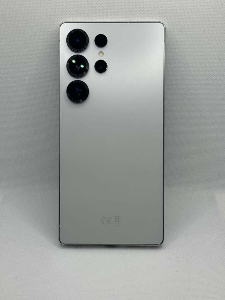 Samsung Galaxy S25 Ultra 5G - 512GB - Silver (Unlocked) Smartphone