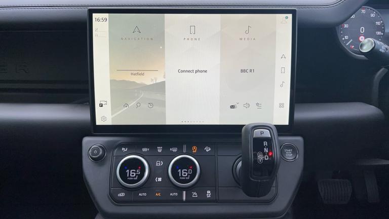 2026 Land Rover Defender 3.0 D350 X-Dynamic HSE 90 SAVING 3 500 GBP WHEN FU