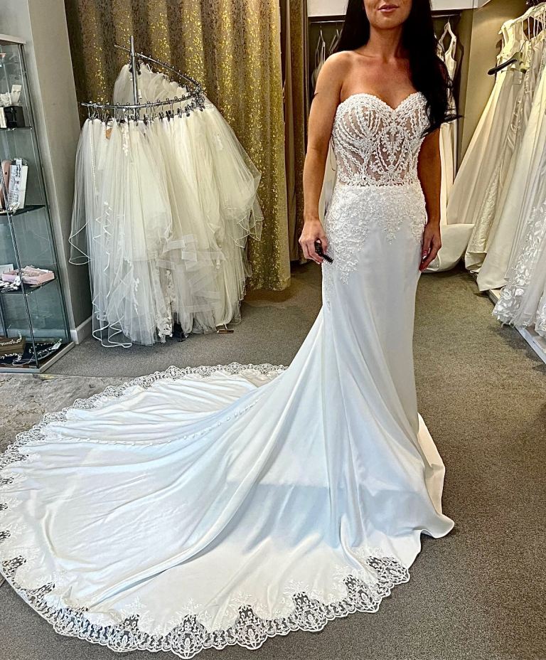 Maggie sottero wedding dress 