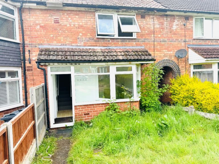 4 bedroom house, Harborne, NO AGENCY FEES! NO DEPOSIT! £1400/mth for the WHOLE HOUSE!