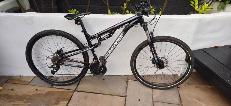 Mens Mongoose Villain Elite Mountain Bike 