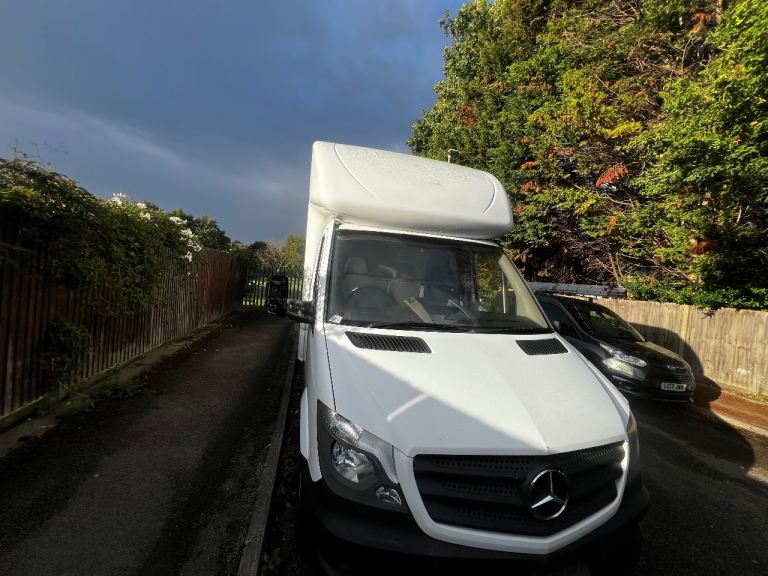 Mercedes Luton van 