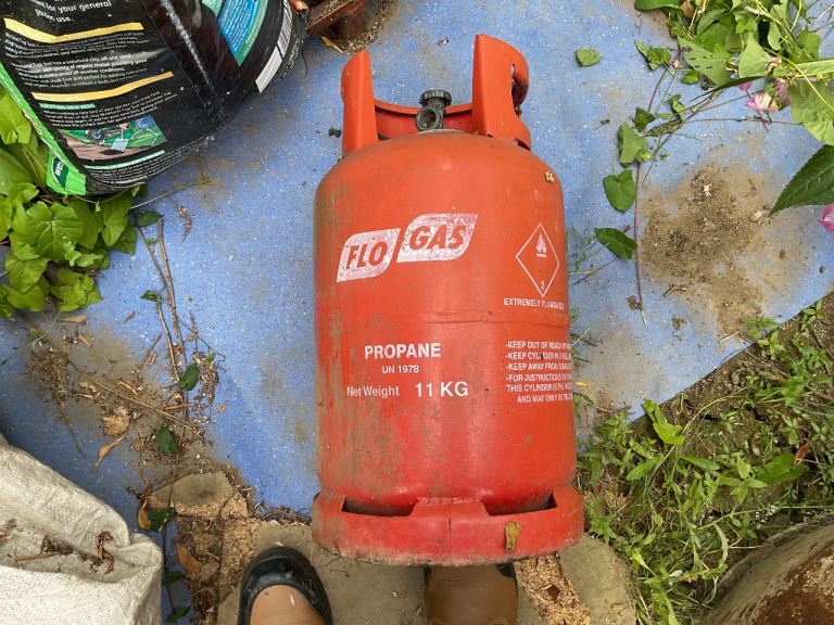 Empty gas bottle