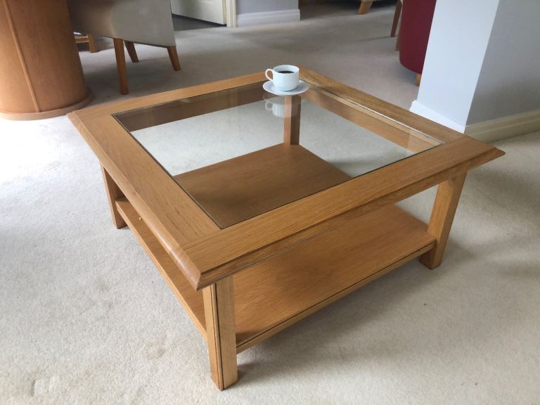 Coffee table, light oak