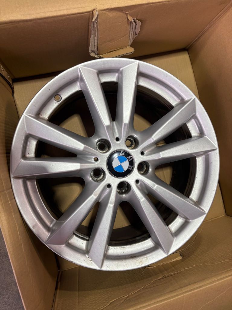 4 GENUINE BMW X5 ALLOY WHEELS £180