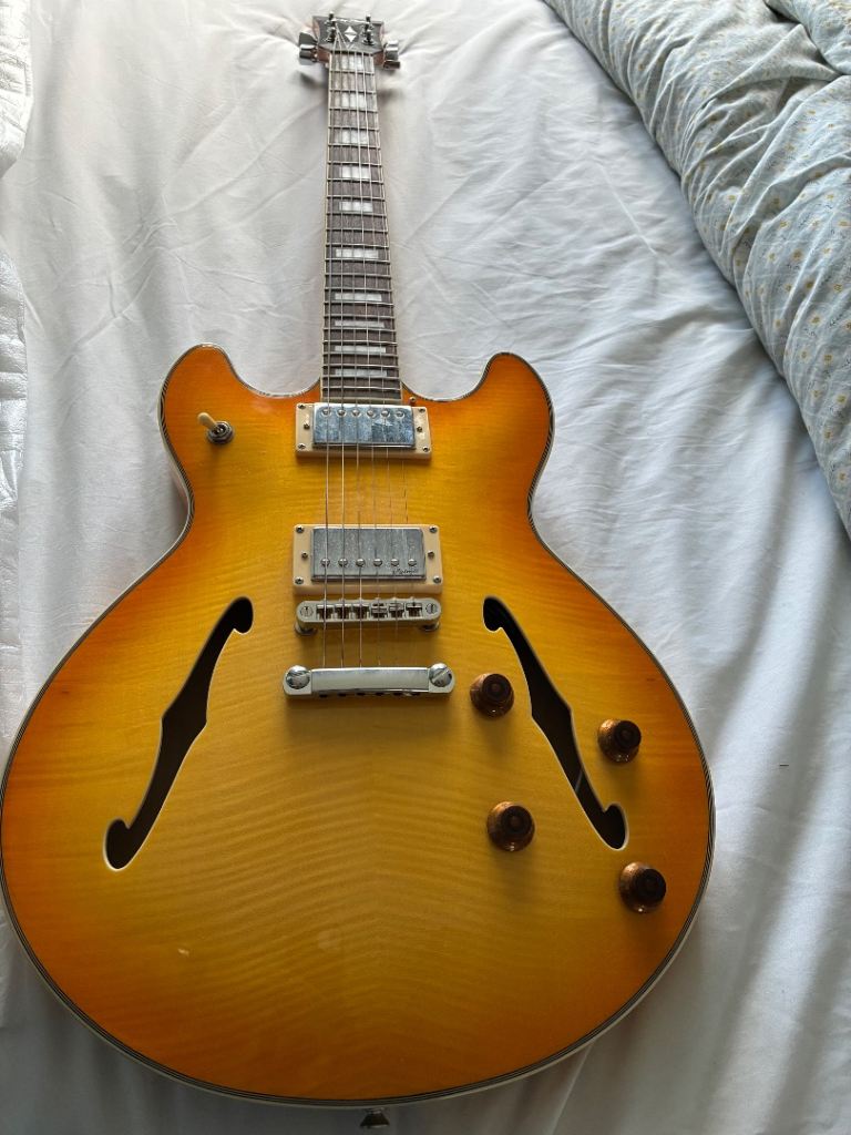 Harley Benton HB35