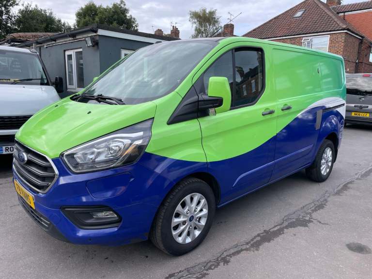 FORD TRANSIT CUSTOM 1.0 ECOBOOST LIMITED AUTOMATIC PETROL HYBRID ELECTRIC EURO