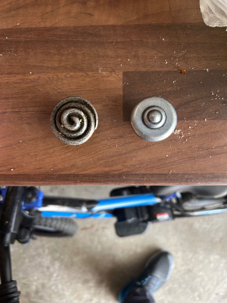 Kitchen handles 