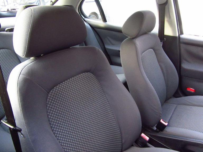 2004 SEAT Leon 1.8 20V S 5dr Auto HATCHBACK PETROL Automatic