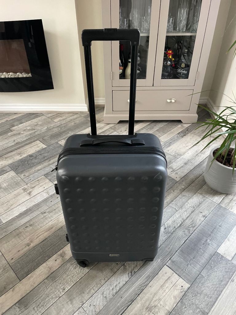 airplane suitcase