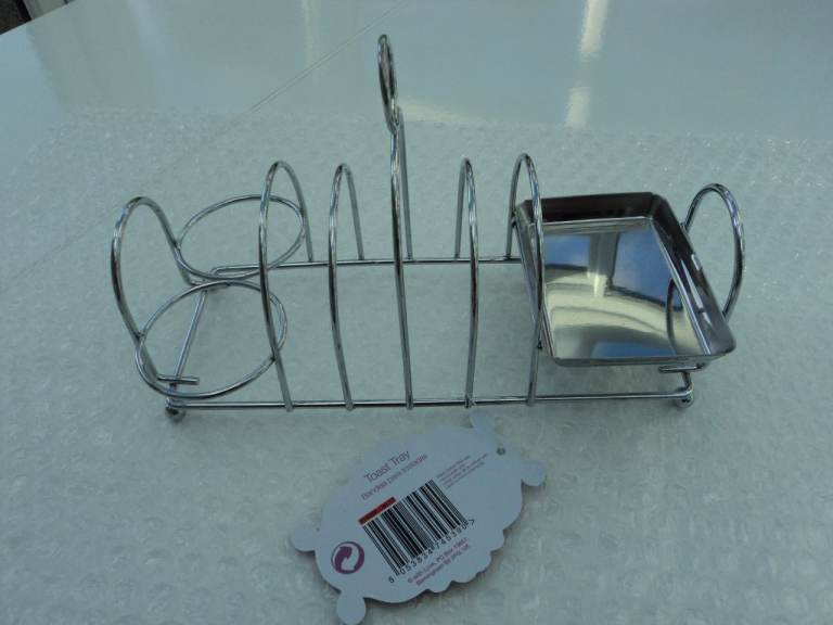 Brand new stainless steel kitchen dining table toast rack combination. 