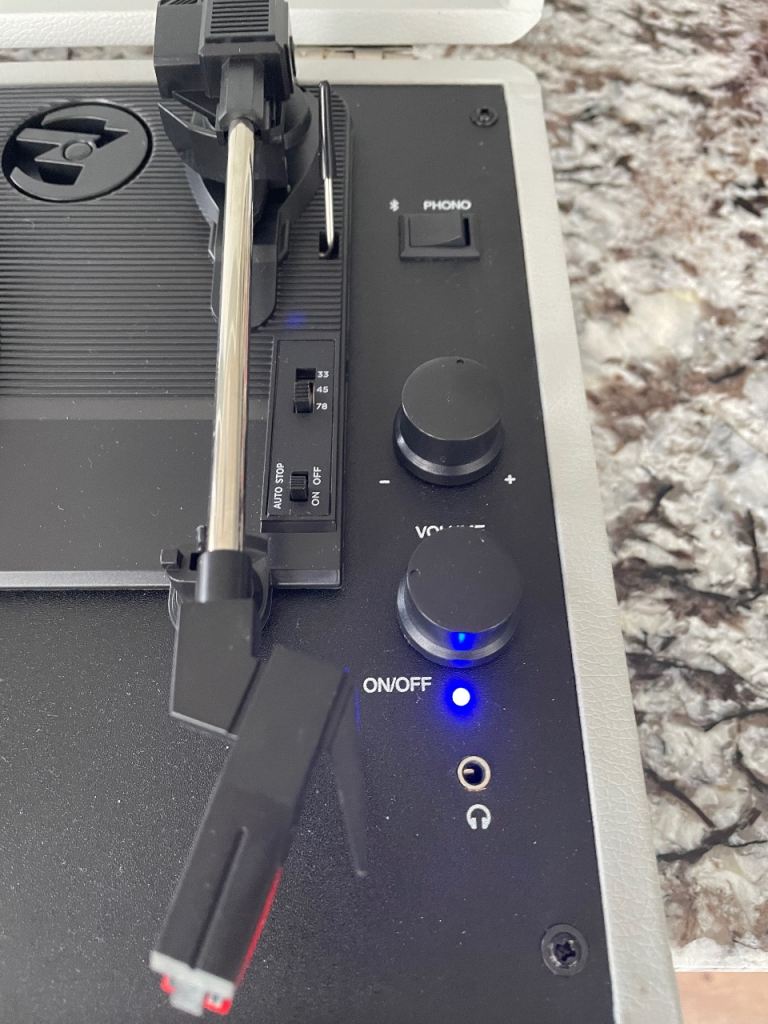 Crosley record player turntable with Bluetooth speaker 