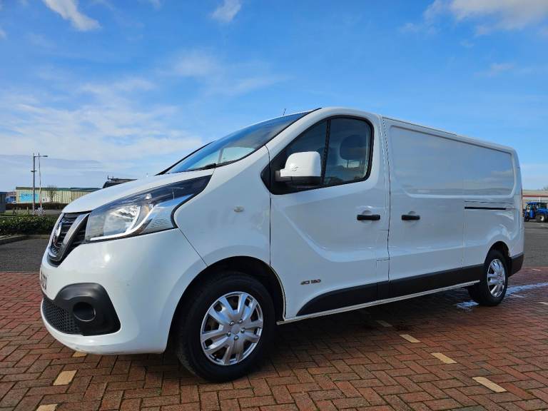 Nissan, NV300 1.6 diesel, 1 year MOT, same as vivaro + trafic Transit boxer berlingo 
