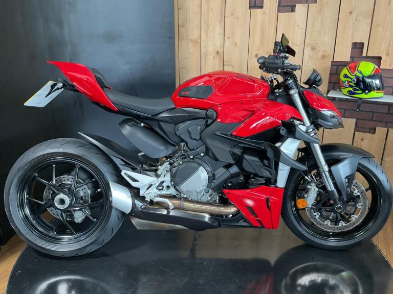 Ducati Streetfighter V2 2023 on a 73 Plate Loaded with EXTRAS! FREE UK DELIVERY!