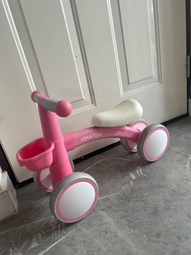 Toddler balance bike 