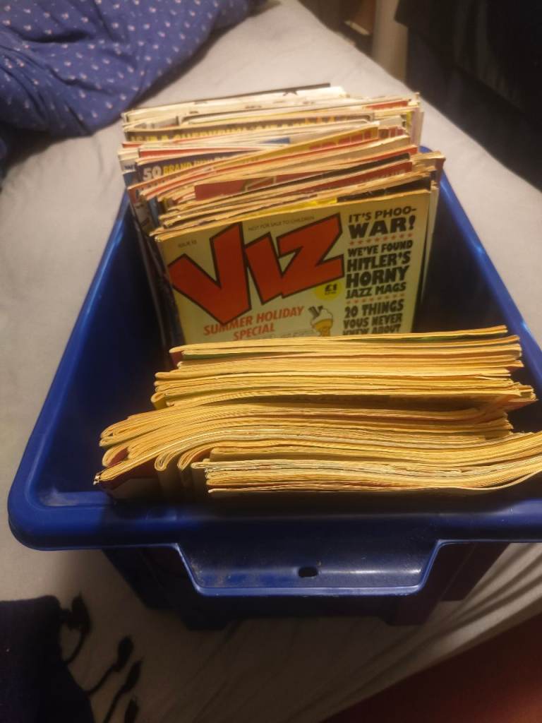 105 issues of Viz comic