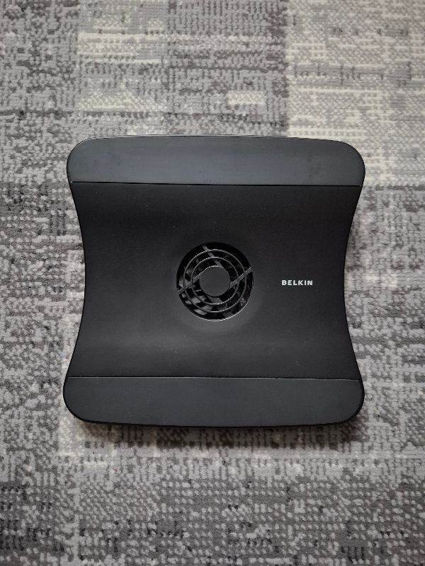 Belkin Laptop Cooling Stand Fan 