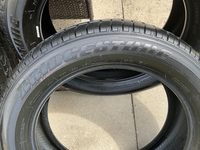 4 X Tyers Bridgestone 225/55/18 As New