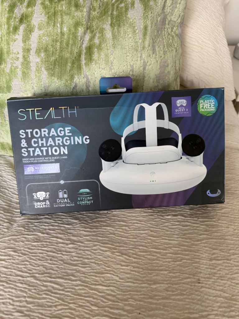 Stealth Meta Quest 3 charging station