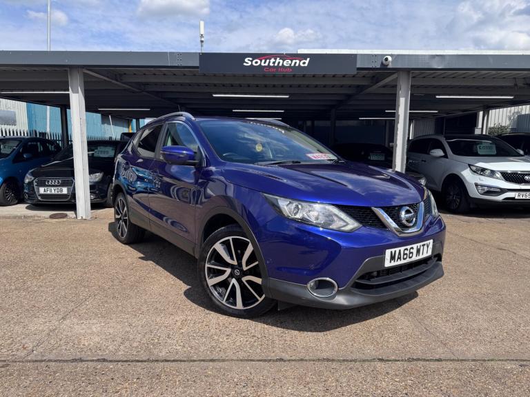 2016 Nissan Qashqai 1.6 dCi Tekna 5dr Xtronic HATCHBACK Diesel Automatic