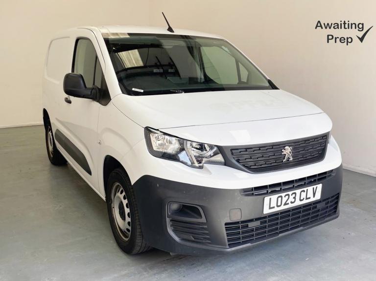 2023 Peugeot Partner 1000 1.5 BlueHDi 100 Professional Premium + Van PANEL VAN DIESEL Manual