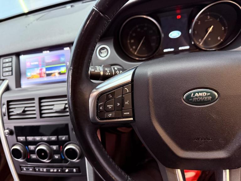 2017 Land Rover Discovery Sport 2.0 TD4 SE Tech 4WD Euro 6 (s/s) 5dr ESTATE Diesel Manual