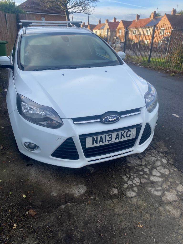 Ford, FOCUS, Estate, 2013, Manual, 1560 (cc), 5 doors