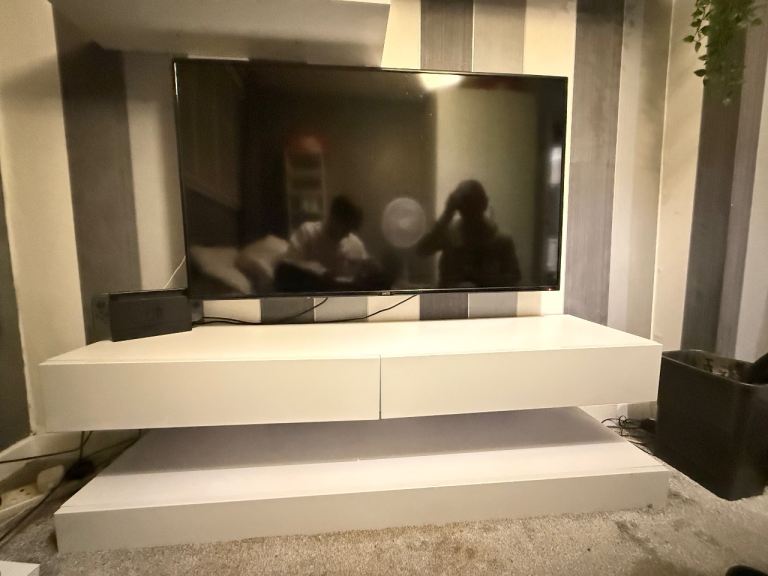 White Gloss TV Unit