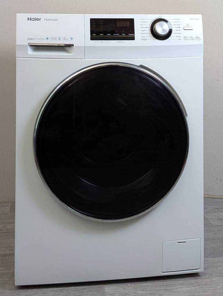 Free Delivery - Like New 9kg Haier Washing Machine - White.
