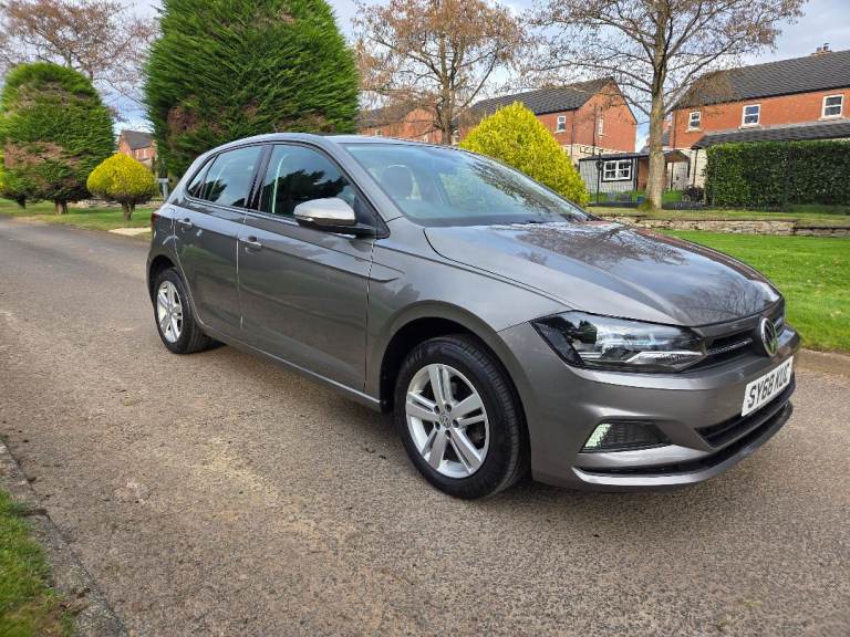 Volkswagen polo 2018 very low mileage  29k miles