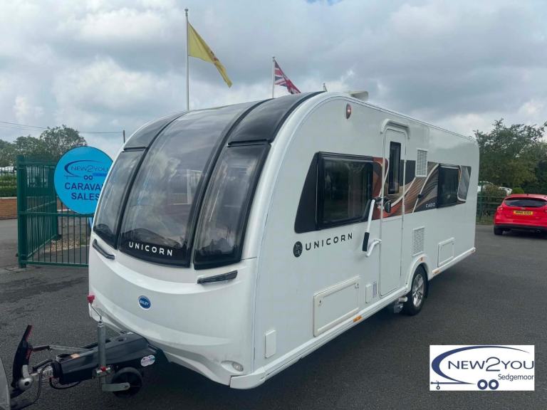 2022 Bailey Unicorn Cadiz 4 Berth Fixed Singles Caravan - STOCK J053