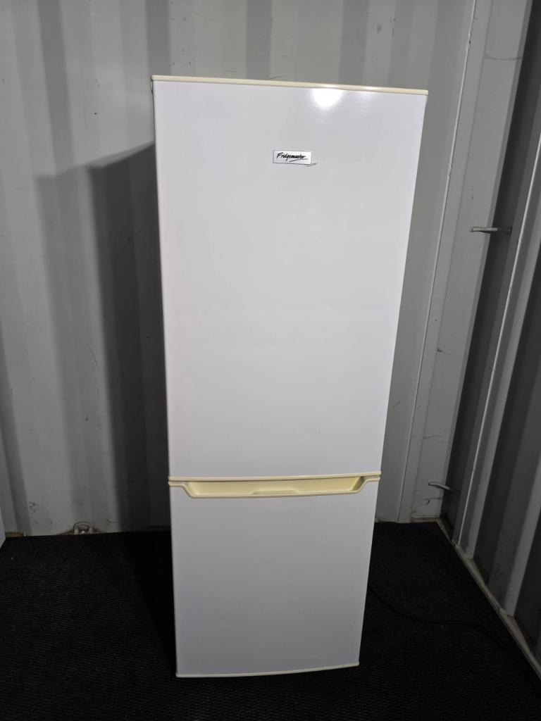 Free Delivery - Fridgemaster Fridge/Freezer (£110)