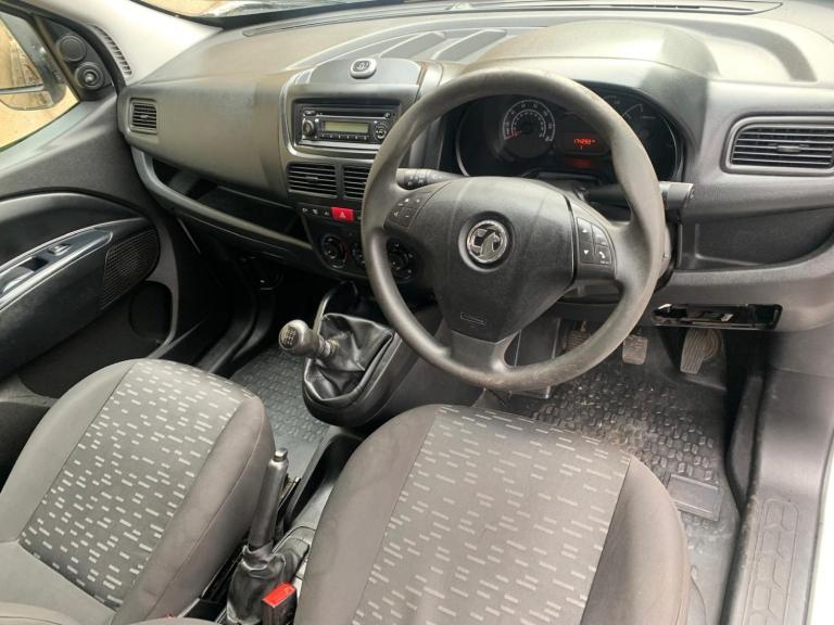 VAUXHALL COMBO 1.6 XL LWB L2H2 2300 HIGH ROOF VAT INCLUDED 2014