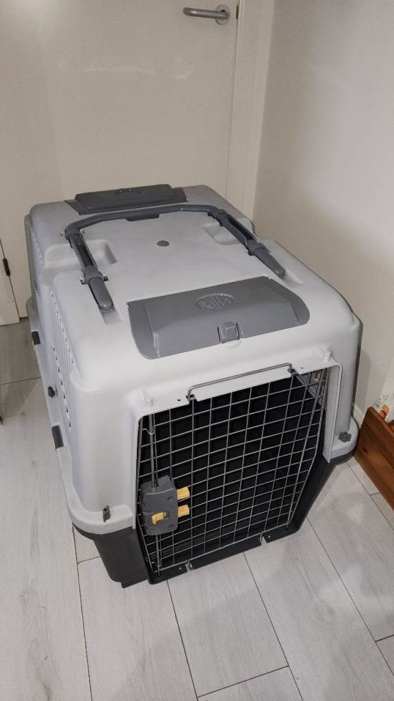 Very Large Heavy-Duty Pet Travel Carrier Airlines IATA Approved