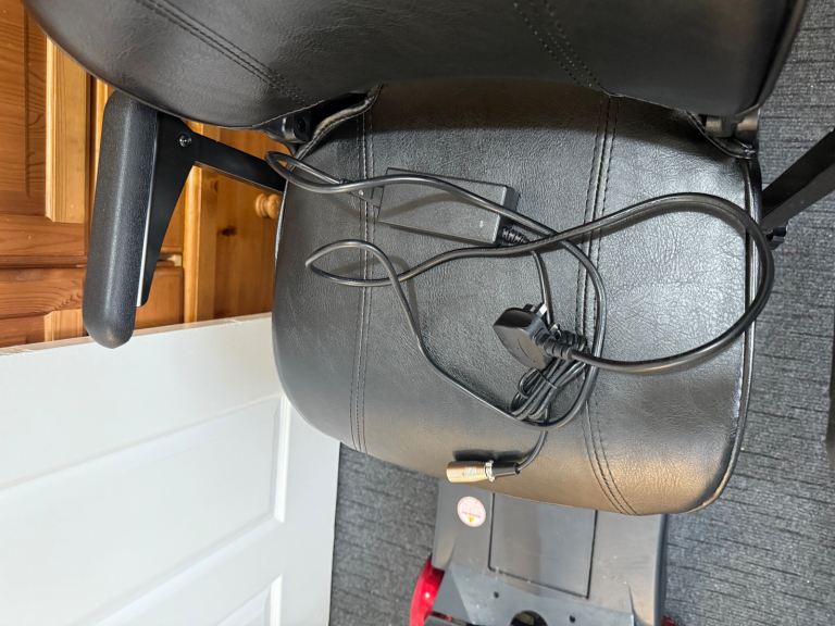 Mobility electric folding scooter 