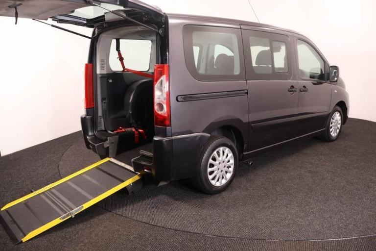 2009(09) Peugeot Expert 2.0 HDi Tepee Leisure 4 Seat Wheelchair Accessible WAV