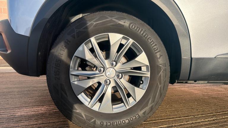 2022 Peugeot 2008 1.2 PureTech Active Premium SUV 5dr Petrol Manual Euro 6 (s/s) (100 ps) SUV Pet...