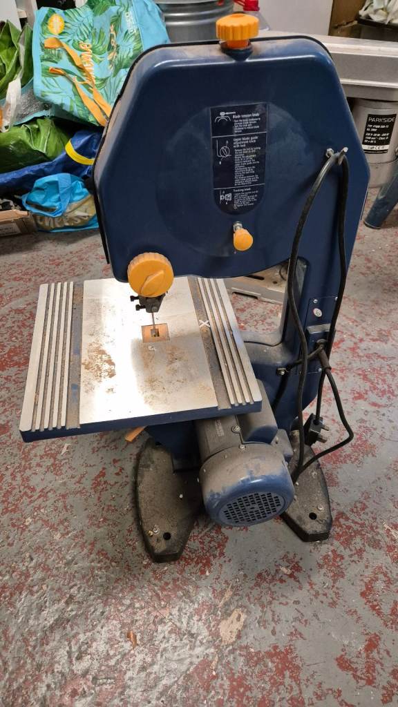 Bench Bandsaw – Hobby/DIY Woodworking Saw – Working Condition