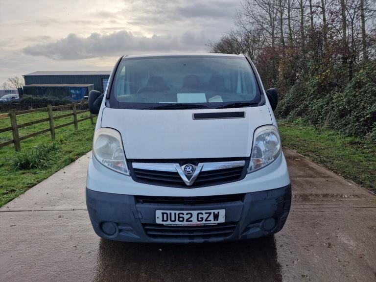2012 Vauxhall Vivaro LWB  Drives Perfect  12mth MOT  Clean Bodywork  140k