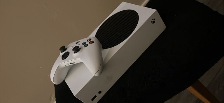 Xbox Series S Console With Controller FULLY WORKING