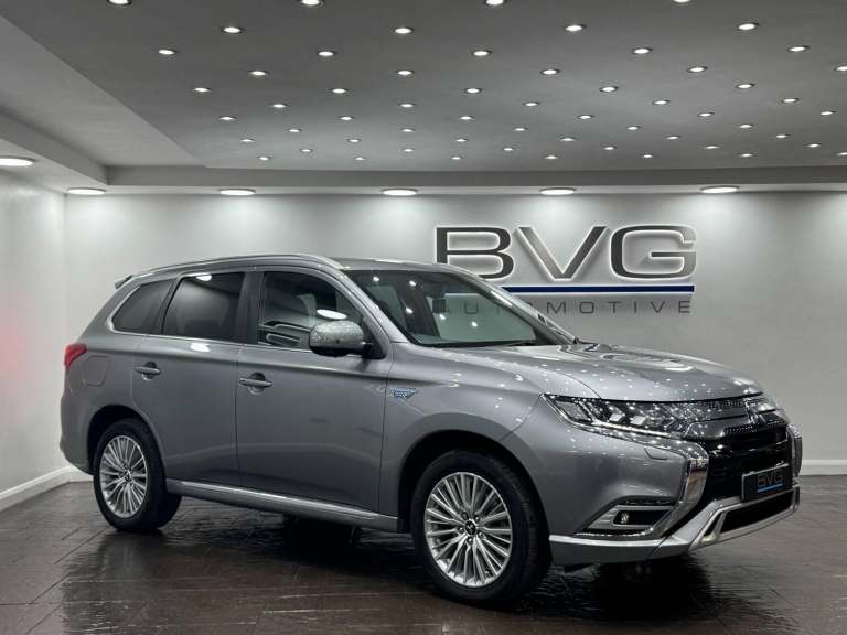 2019 Mitsubishi Outlander 2.4h TwinMotor 13.8kWh 4h CVT 4WD Euro 6 (s/s) 5dr ESTATE Petrol/Electr...