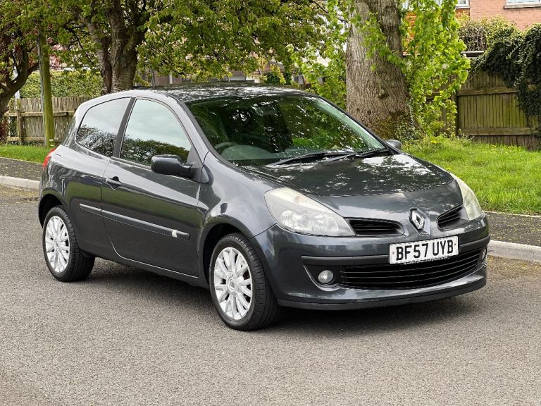 Automatic Renault, CLIO, Hatchback, 2007, 1598 (cc), 3 doors