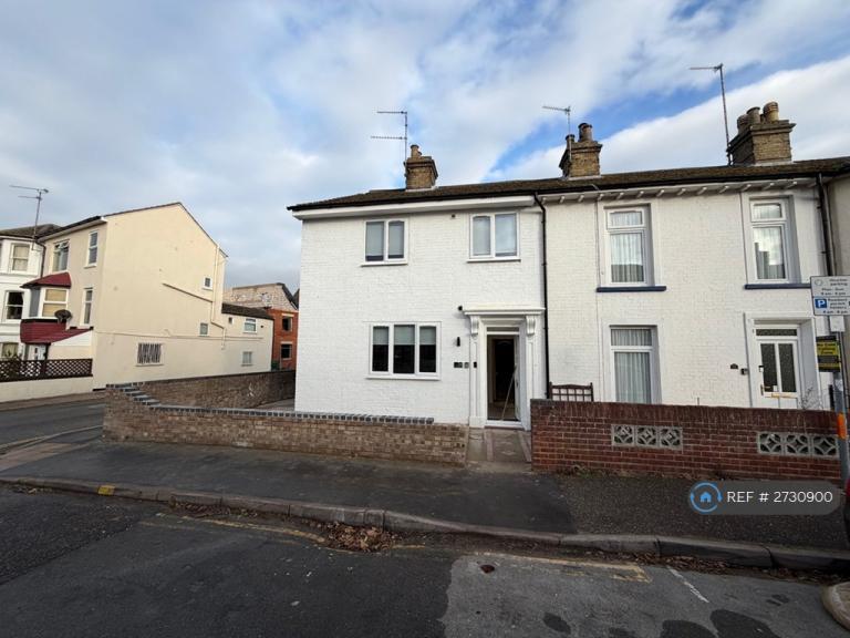 1 bedroom in Crown Road, Great Yarmouth, NR30 (#2730900)