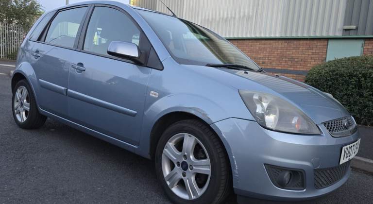 Ford fiesta 1.2 5dr vauxhall  Volkswagen toyota nissan honda hyundai renault peugeot skoda suzuki 