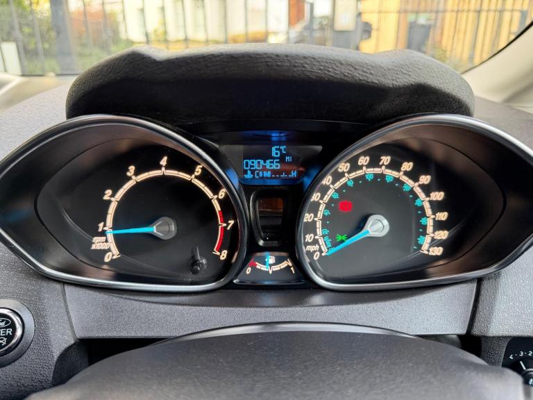 2013 Ford Fiesta 1.0T EcoBoost Titanium X Euro 5 (s/s) 5dr HATCHBACK Petrol Manual